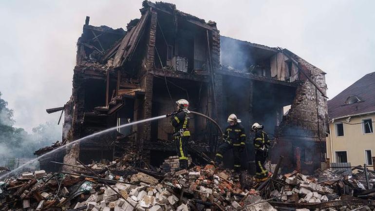 Kiev'de yangınlar