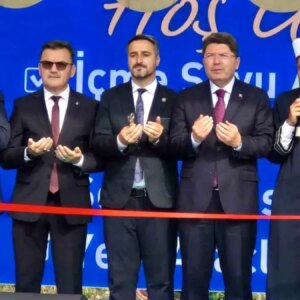 adalet bakani yilmaz tunc kumlucada toplu acilis torenine katildi xPLvmPzw