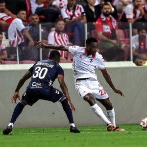 samsunsporda musaba sakatlandi su3BxeB8