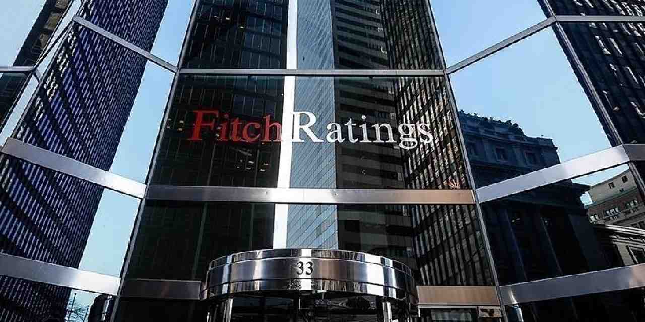fitch kotu haberi verdi ekonomi yavasliyor OLl3XcJr