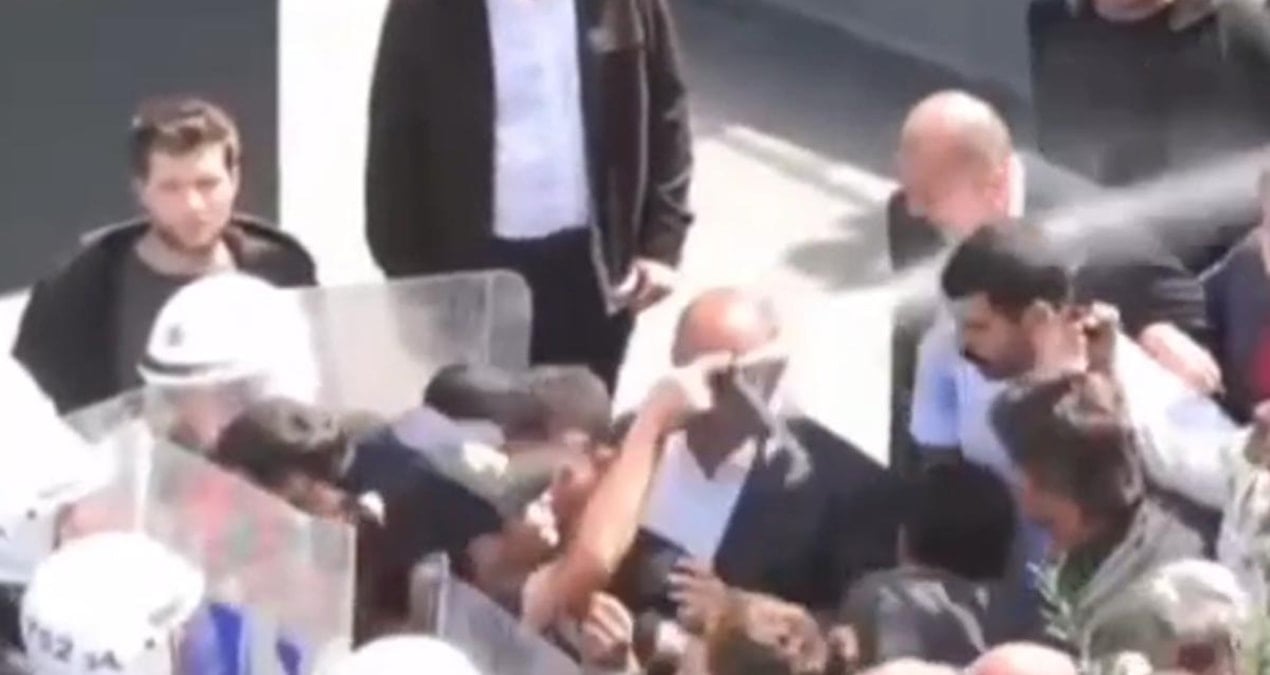 yuzune gaz sikilan chpli vekil o anlari paylasti bakan yerlikayaya sorular sordu AZV8DLfF