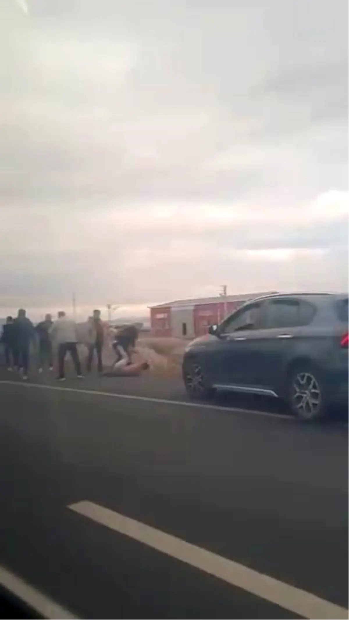 aksarayda cenaze konvoyuna saldiri AavUOwAQ.jpg