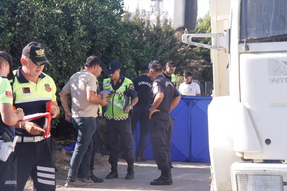 Antalya’da Motosiklet Kazası: Bir Genç Hayatını Kaybetti