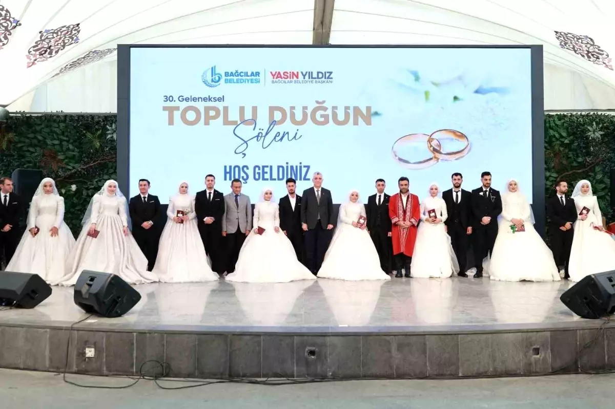 bagcilarda 30 geleneksel toplu dugun soleni duzenlendi mzHHZ9UV