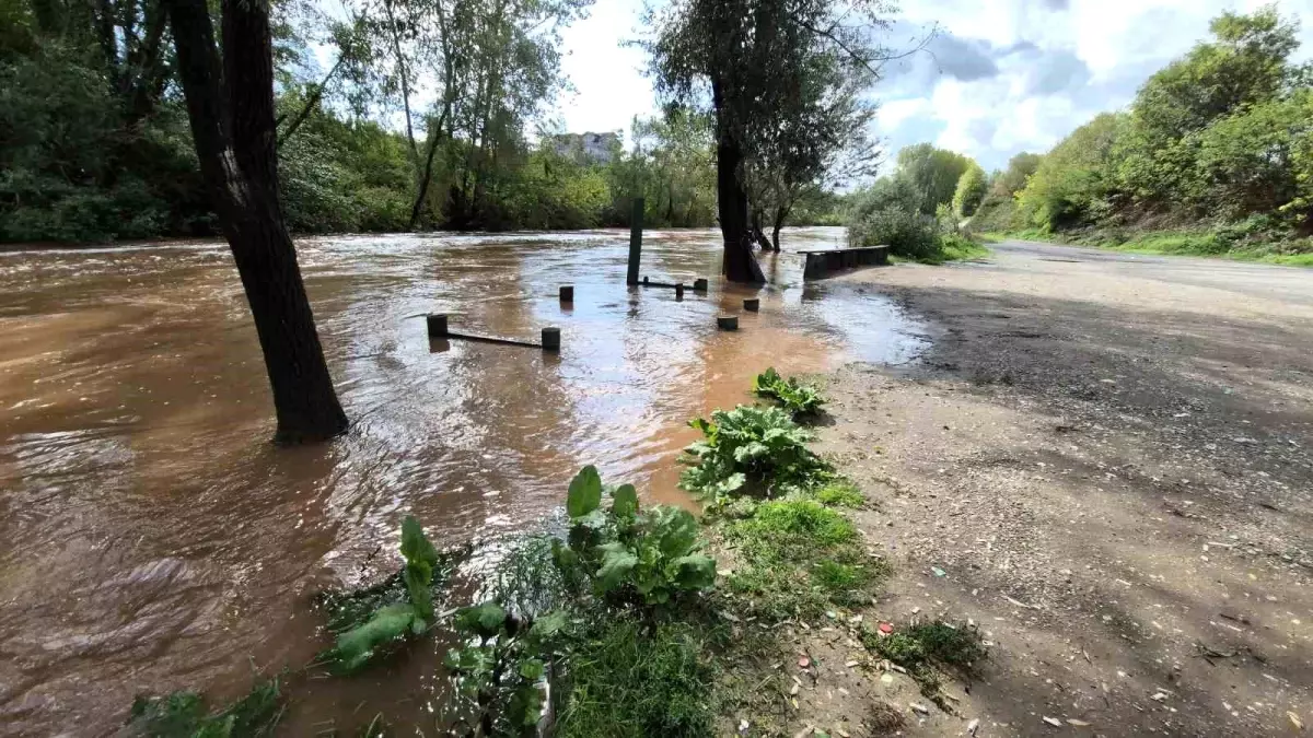 bartinda irmak tasma tehlikesi ile karsi karsiya y1r8TKl4.jpg