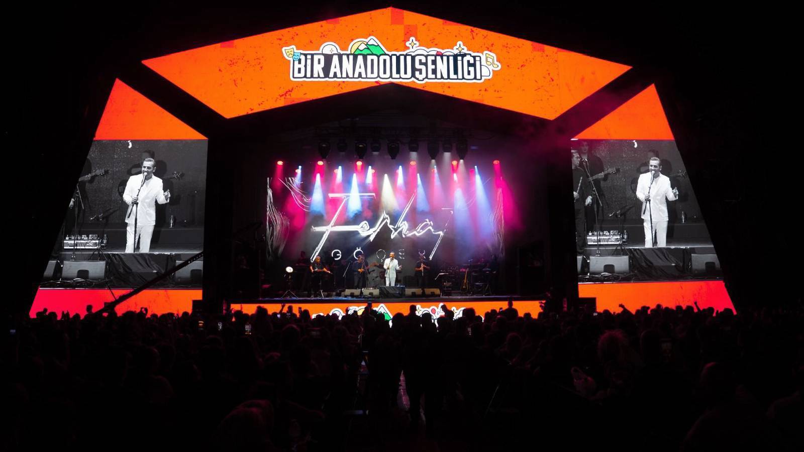 bir anadolu senligi bes sehirde 898 bin 608 kisi sanatla bulustu iPpSxL4H