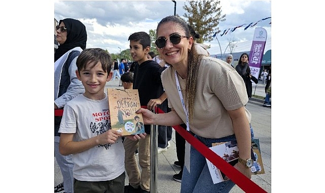 kucuk okurlar icin buyuk eglence CdnPDUI6