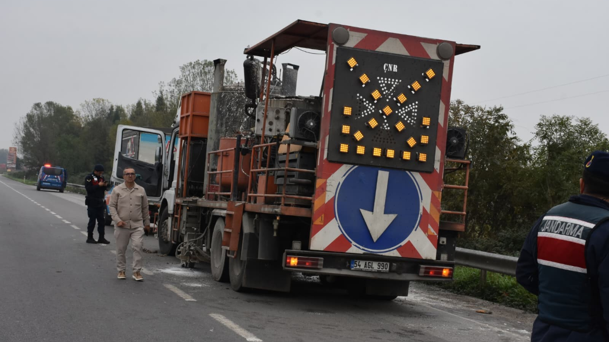 sakaryada kamyonun kazani patladi 2 yarali aaTiRlDT.jpg